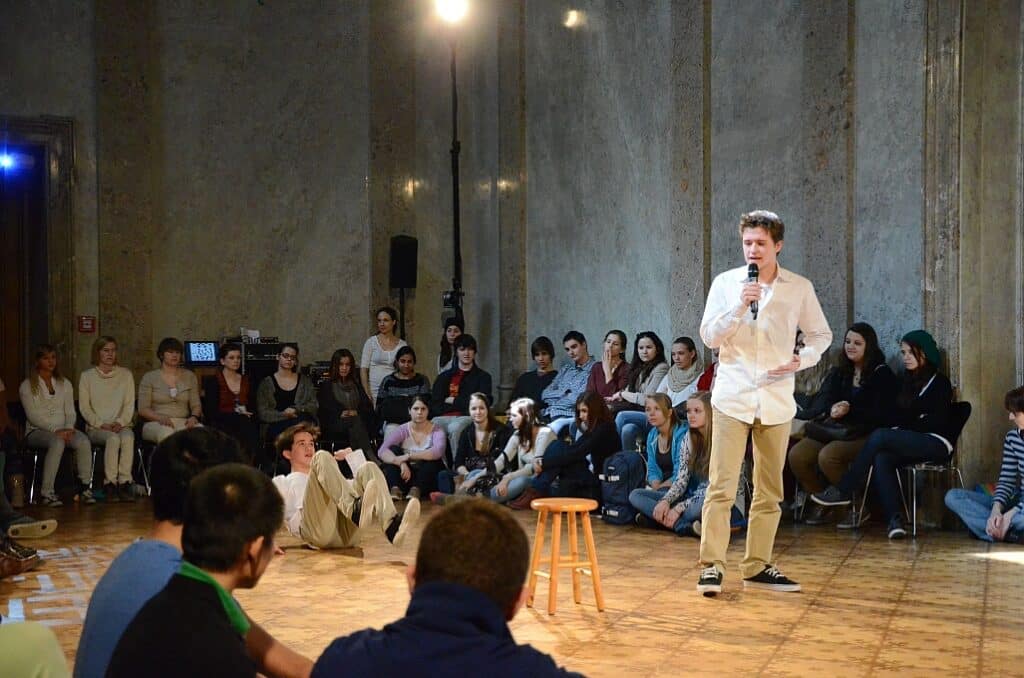 Die Stunde Des Wahrspielens IFANT Theaterpaedagogik Ausbildung G4 01 1024x678