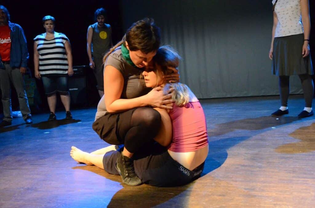 ZweiGeteilt IFANT Theaterpaedagogik Ausbildung A1 03 1024x678